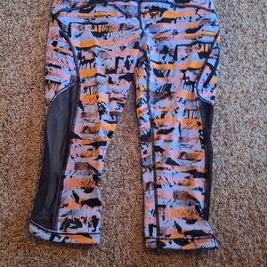 Lululemon Capris SIZE 4